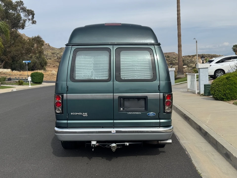 1998 Ford Econoline Van - Image 5 of 18