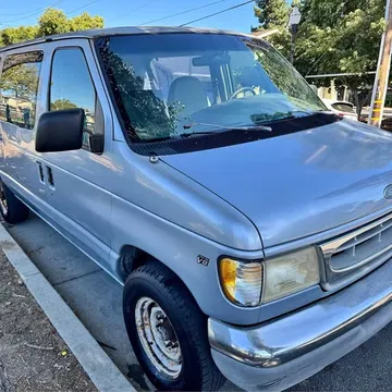 1998 Ford E350 Super Duty Passenger XLT Extended Wagon 3D