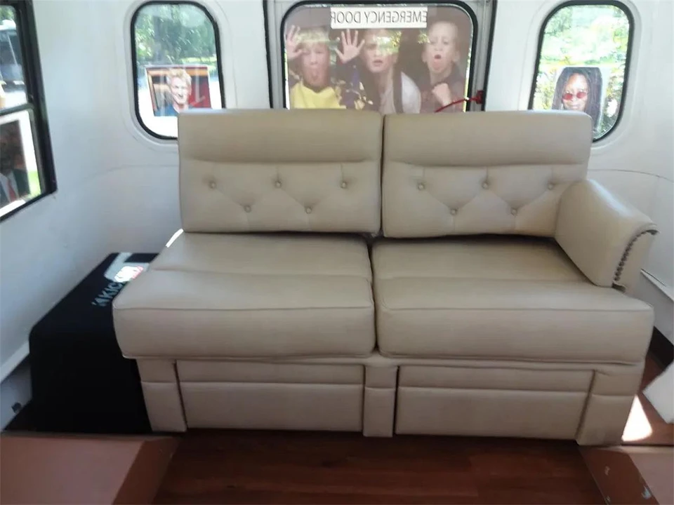 1998 Ford Econoline Van - Image 30 of 31