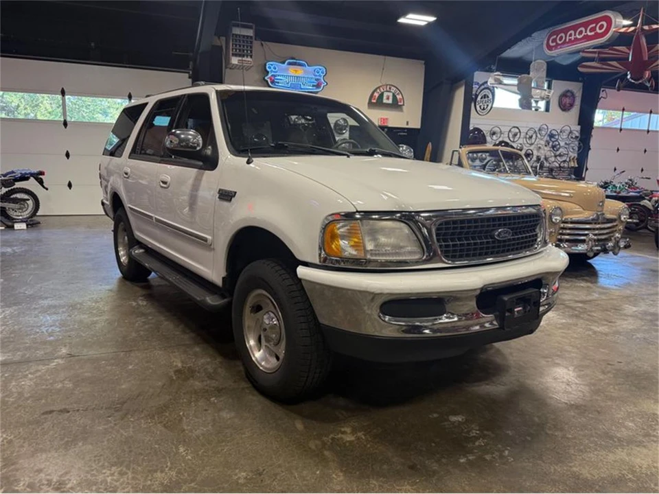 1998 Ford Expedition 1st Gen - Image 13 of 31
