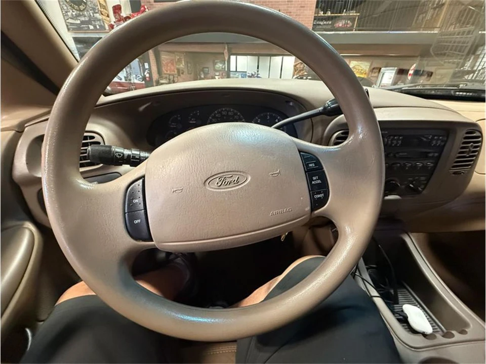 1998 Ford Expedition 1st Gen - Image 30 of 31