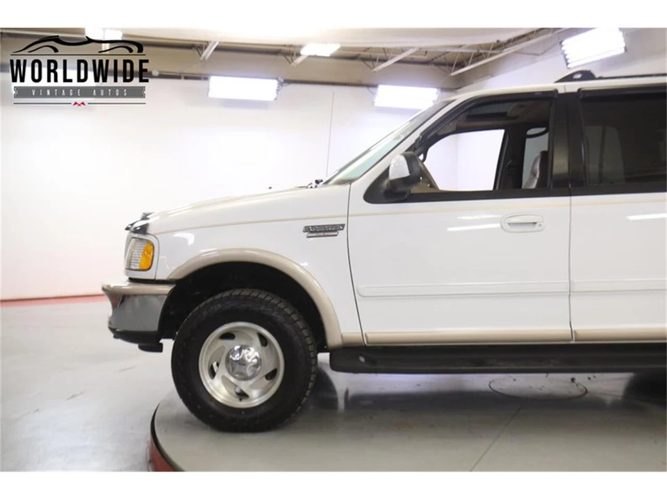1998 Ford Expedition 1st Gen - Image 7 of 31