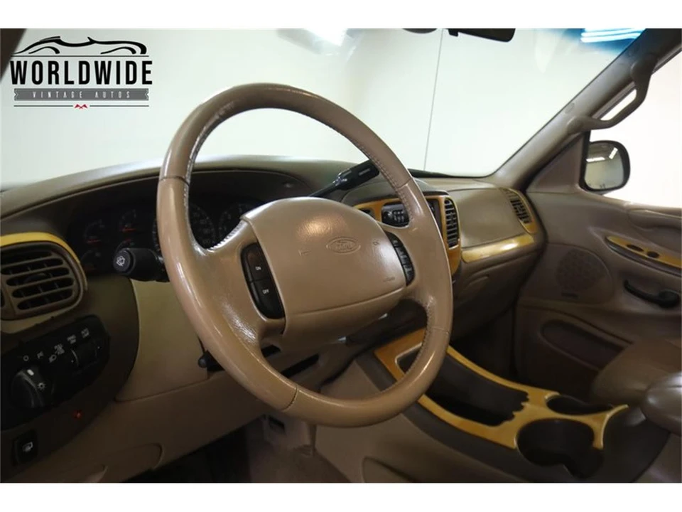1998 Ford Expedition 1st Gen - Image 28 of 31