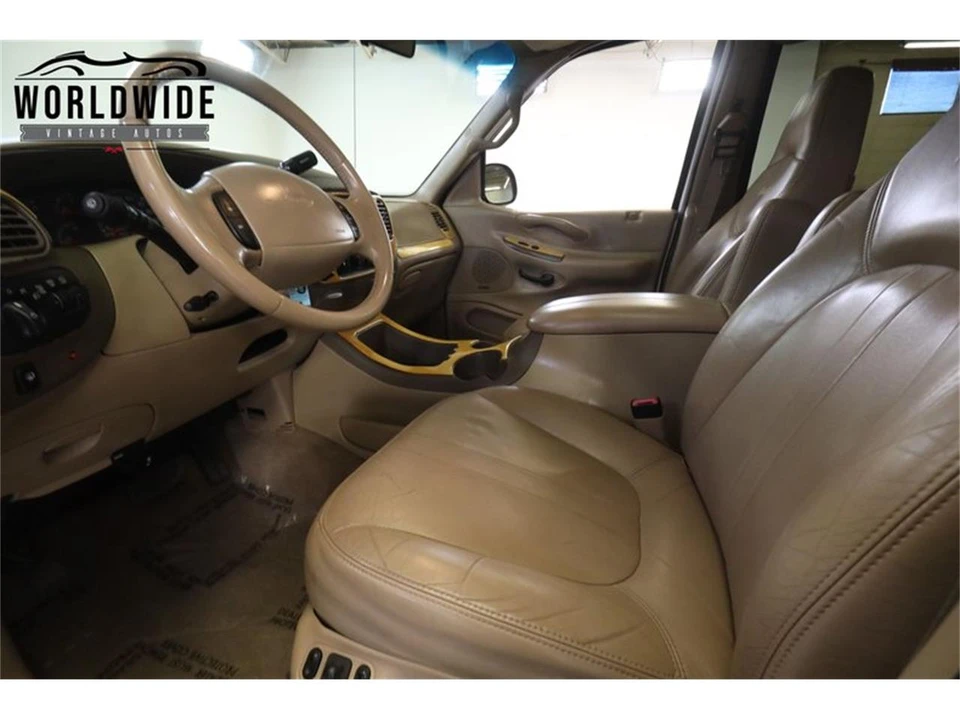 1998 Ford Expedition 1st Gen - Image 29 of 31