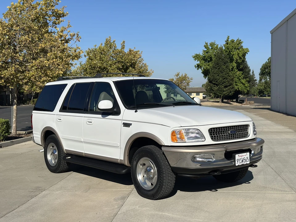 1998 Ford Expedition 1st Gen - Image 3 of 31
