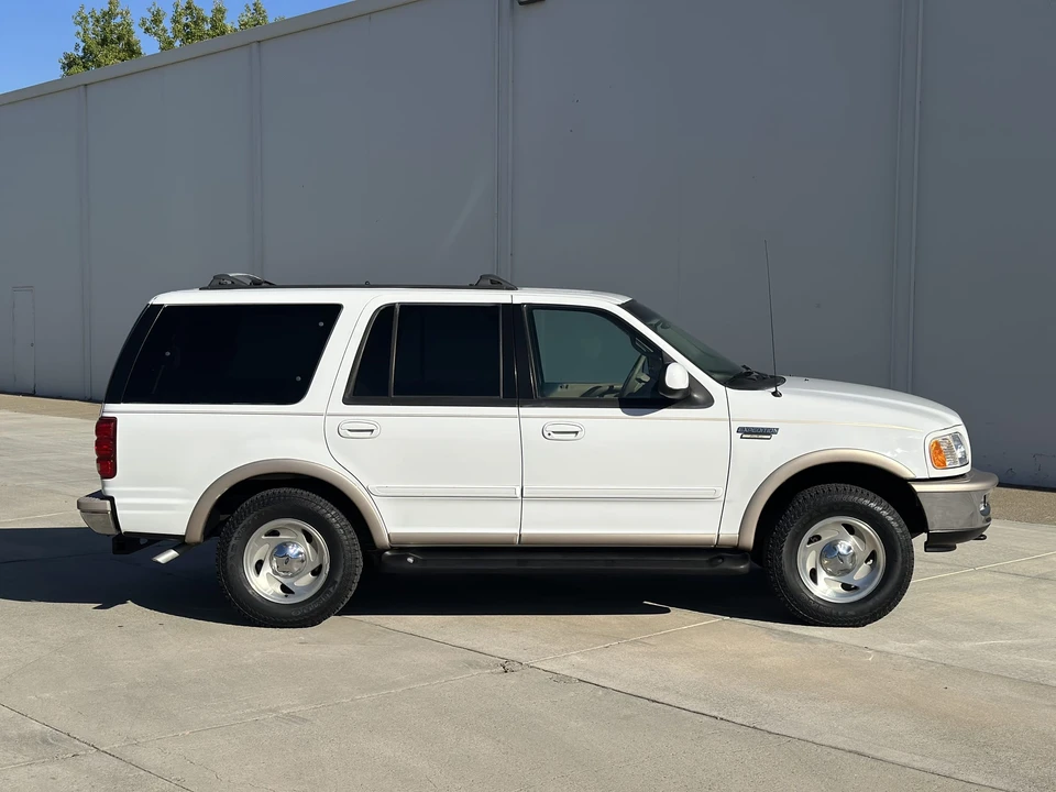 1998 Ford Expedition 1st Gen - Image 9 of 31