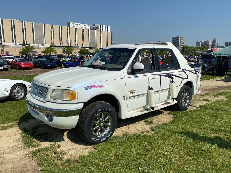 1998 Ford Expedition 1st Gen - Image 6 of 6