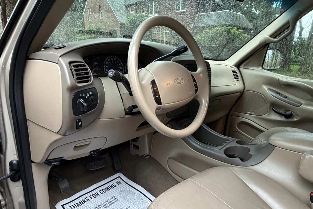 1998 Ford Expedition 1st Gen - Image 5 of 7