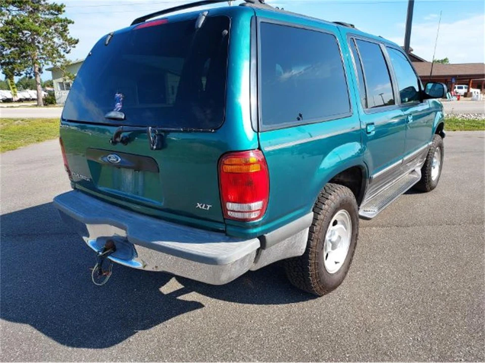 1998 Ford Explorer 2nd Gen - Image 2 of 12