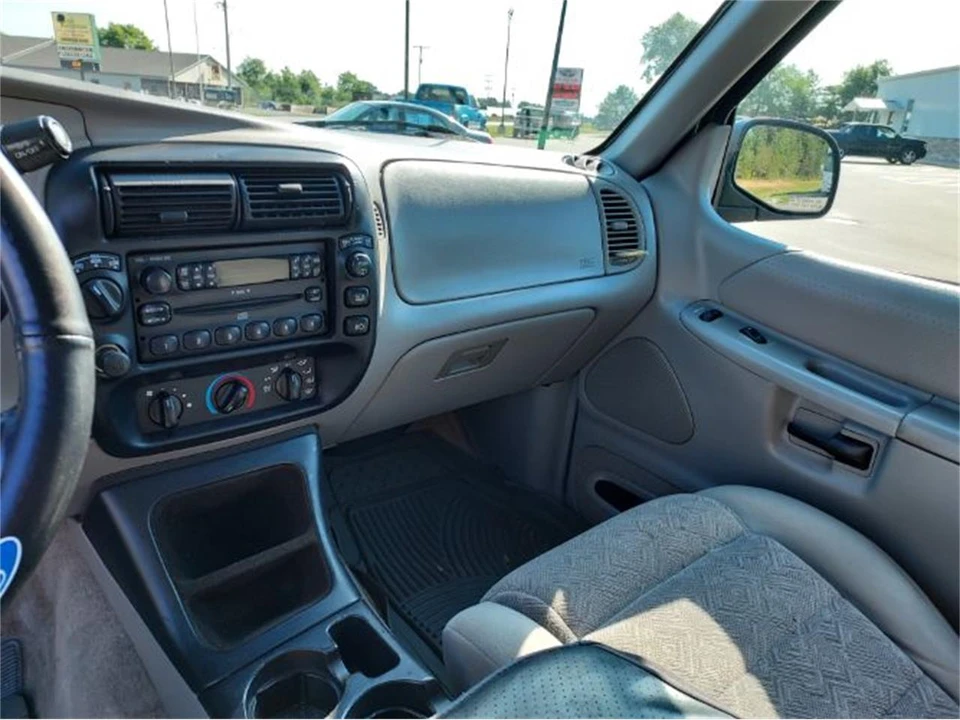 1998 Ford Explorer 2nd Gen - Image 11 of 12