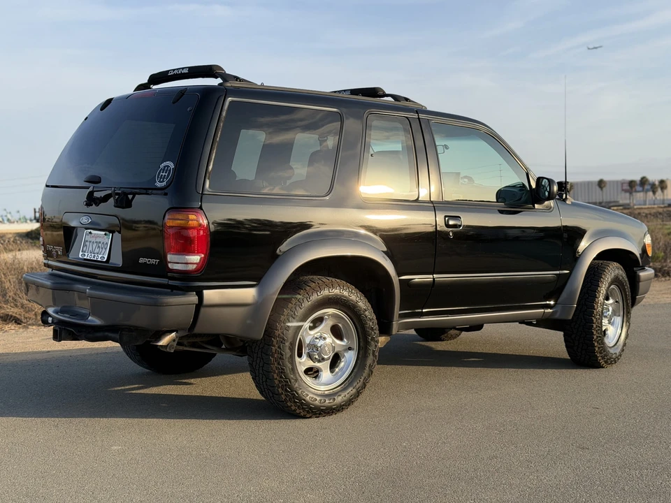 1998 Ford Explorer 2nd Gen - Image 10 of 31