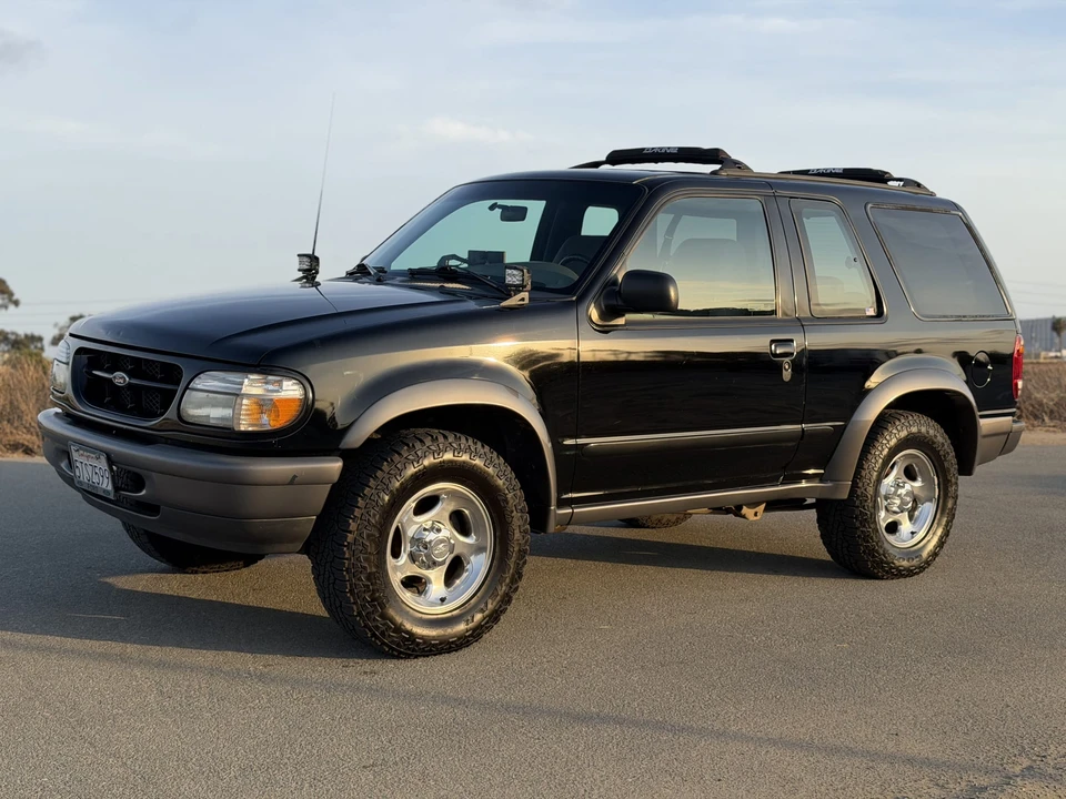 1998 Ford Explorer 2nd Gen - Image 3 of 31