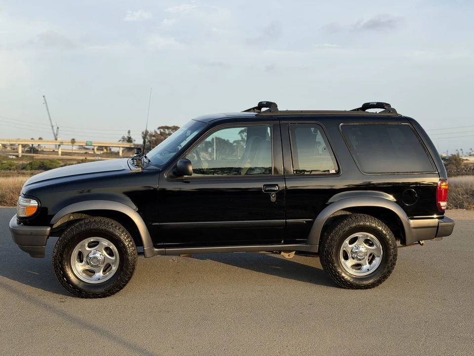 1998 Ford Explorer 2nd Gen - Image 5 of 31