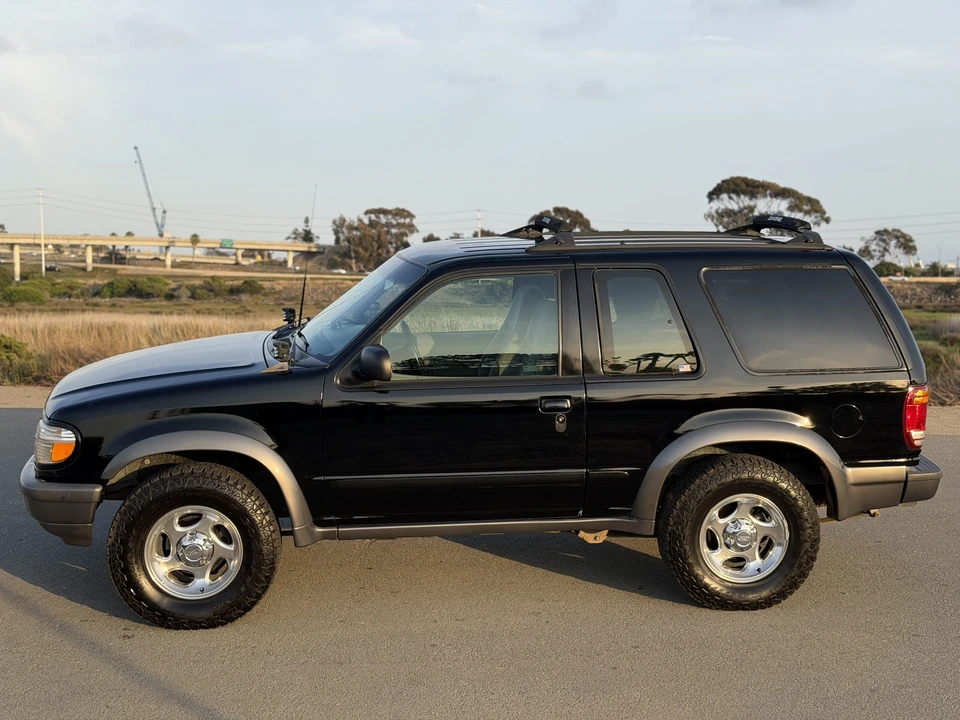 1998 Ford Explorer 2nd Gen - Image 4 of 31