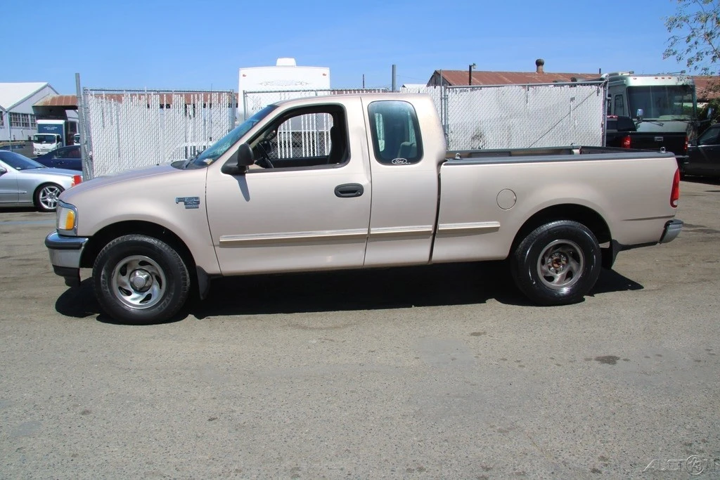 1998 Ford F-150 10th Gen - Image 3 of 21