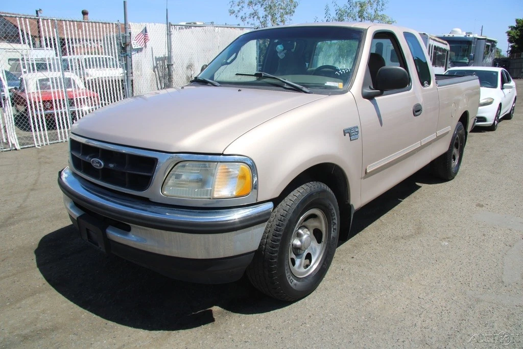 1998 Ford F-150 10th Gen - Image 2 of 21