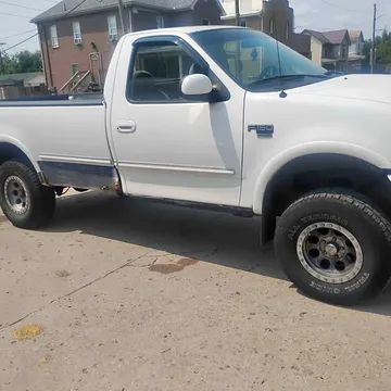 1998 Ford F-150 FX2 Pickup 2D 6 1/2 ft