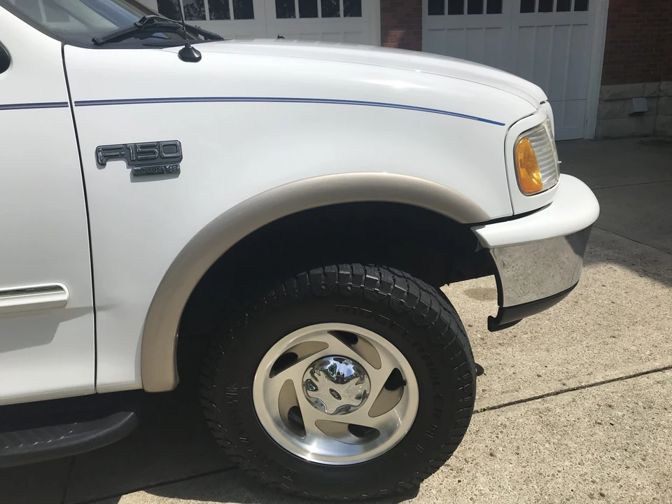 1998 Ford F-150 10th Gen - Image 28 of 31
