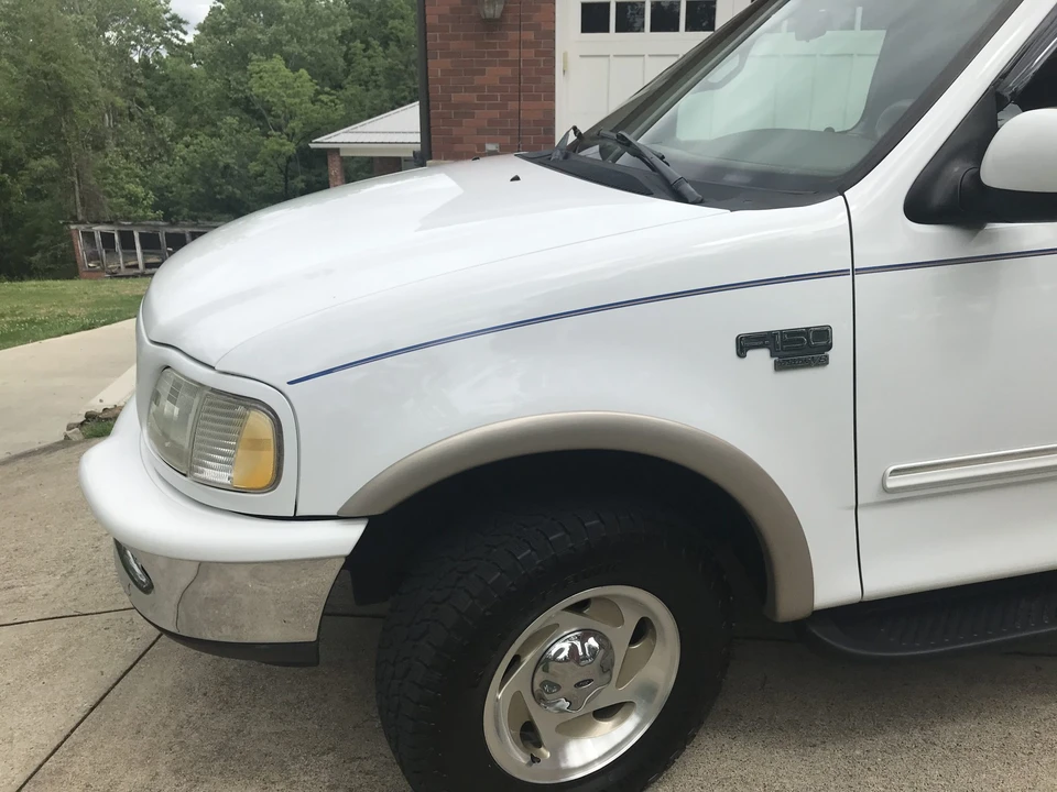 1998 Ford F-150 10th Gen - Image 29 of 31
