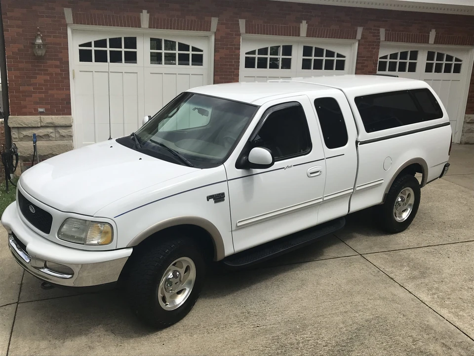 1998 Ford F-150 10th Gen - Image 5 of 31