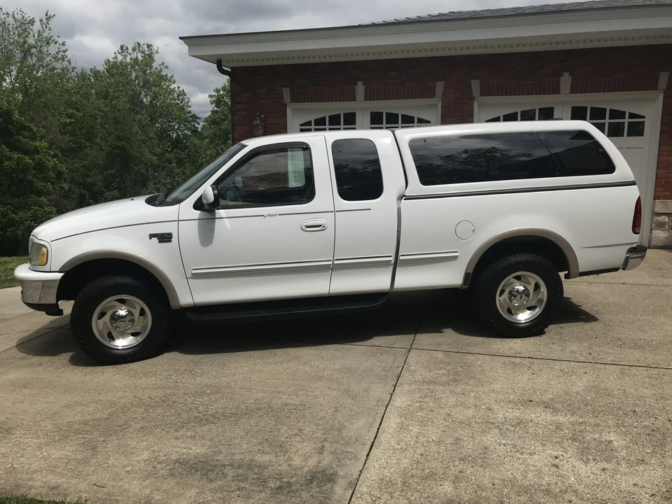 1998 Ford F-150 10th Gen - Image 24 of 31