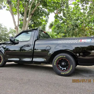 1998 Ford F-150 NASCAR Edition