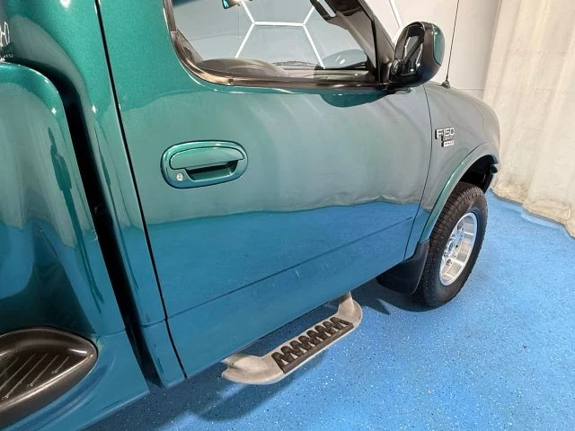 1998 Ford F-150 10th Gen - Image 8 of 31