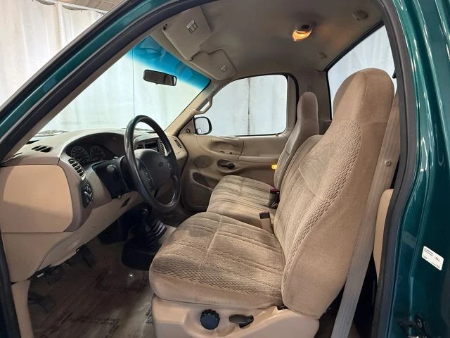 1998 Ford F-150 10th Gen - Image 21 of 31