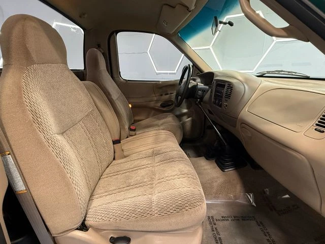 1998 Ford F-150 10th Gen - Image 25 of 31