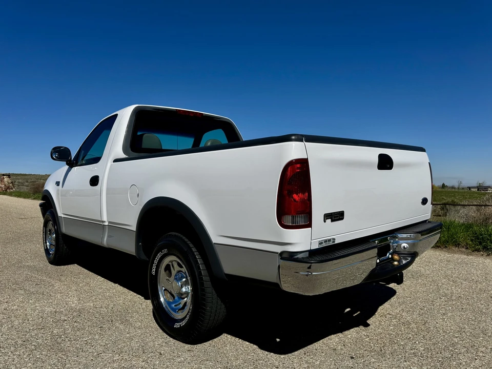 1998 Ford F-150 10th Gen - Image 11 of 21