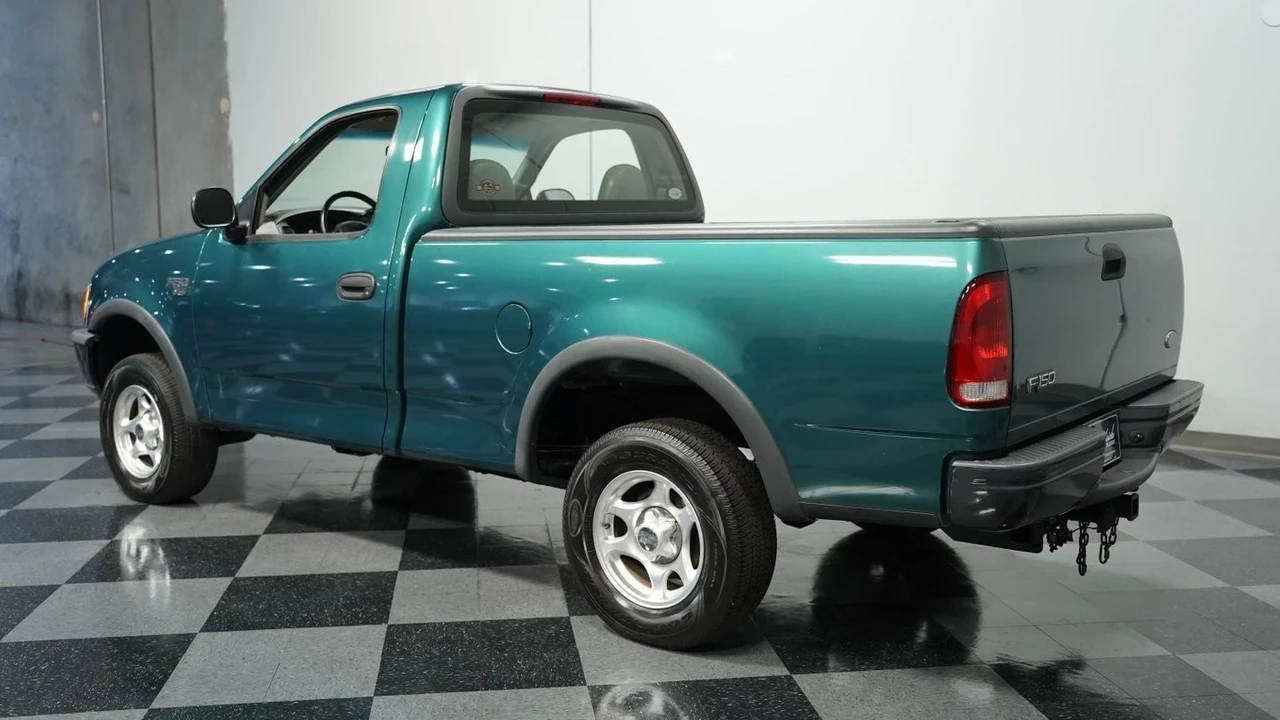1998 Ford F-150 10th Gen - Image 8 of 12