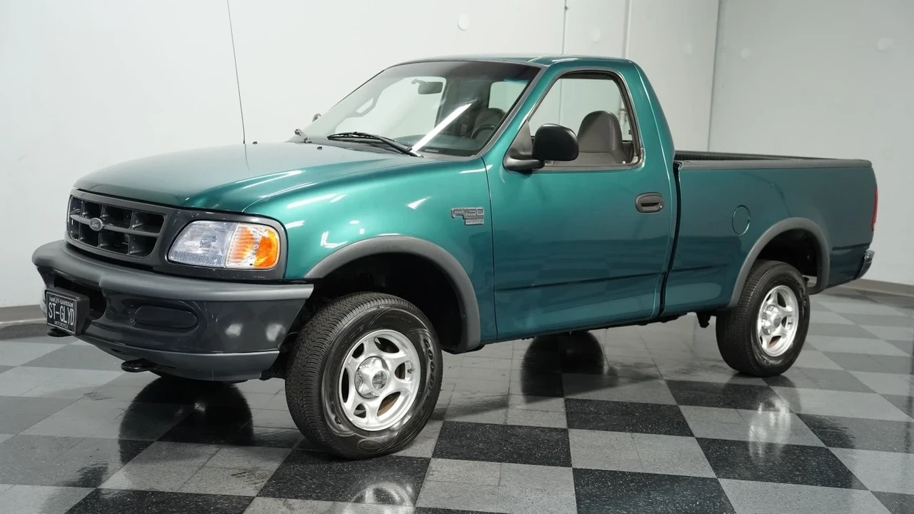 1998 Ford F-150 10th Gen - Image 7 of 12