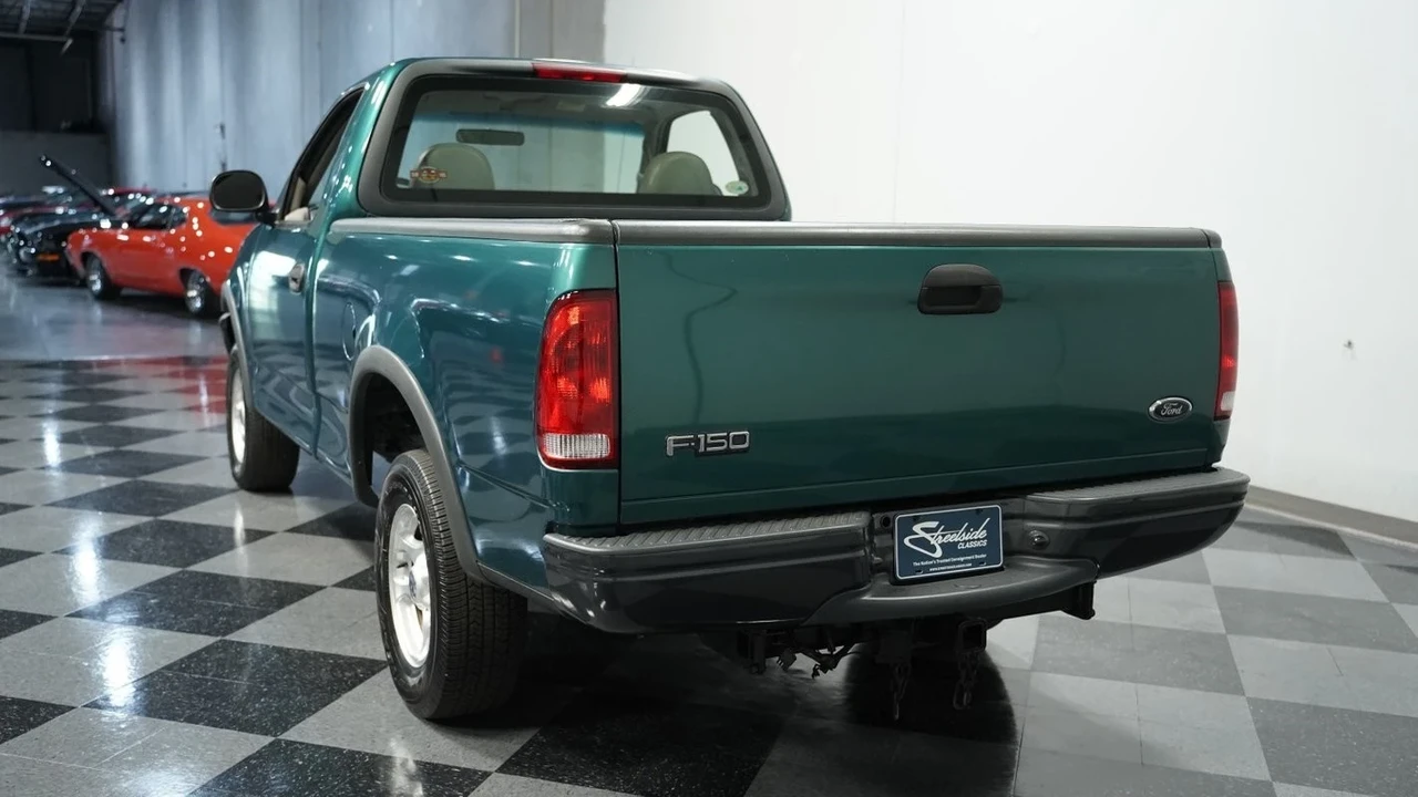 1998 Ford F-150 10th Gen - Image 9 of 12