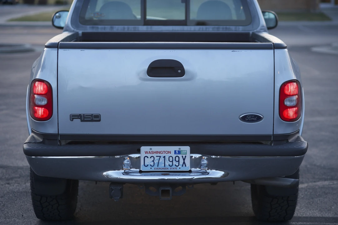1998 Ford F-150 10th Gen - Image 12 of 31