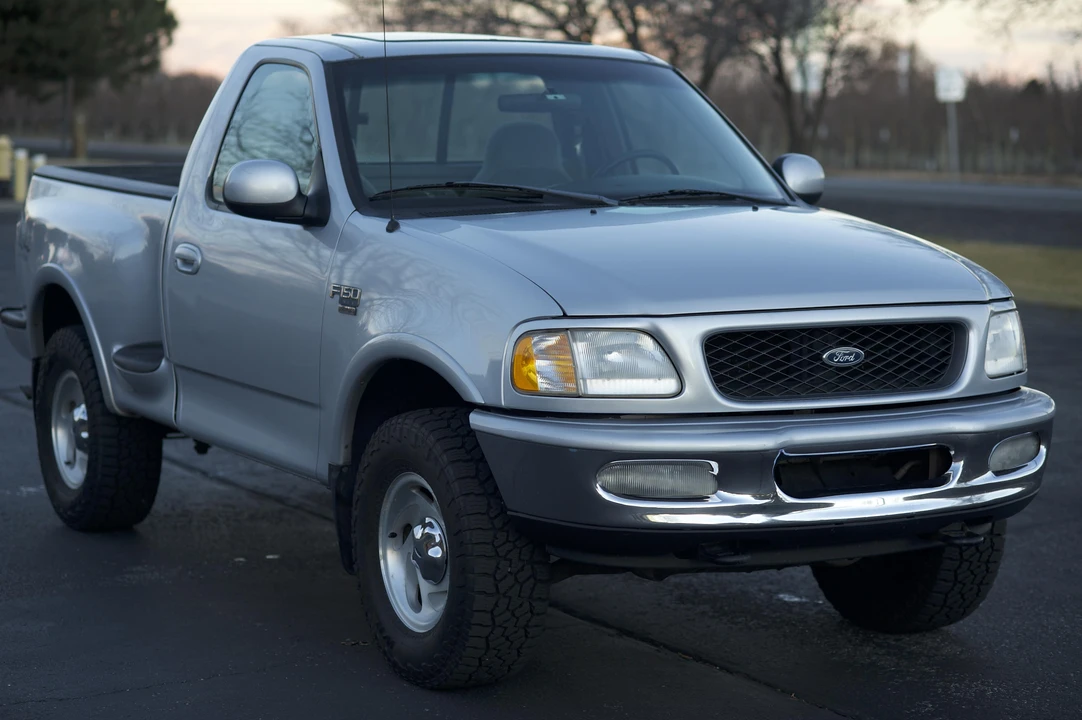 1998 Ford F-150 10th Gen - Image 17 of 31