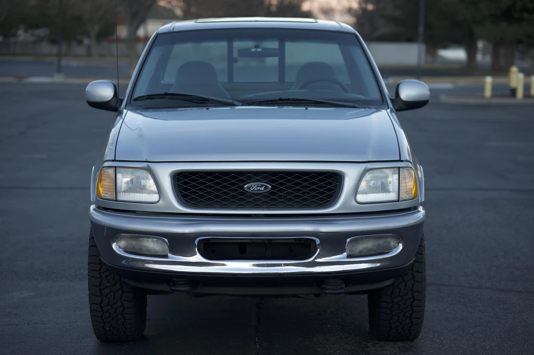 1998 Ford F-150 10th Gen - Image 6 of 31