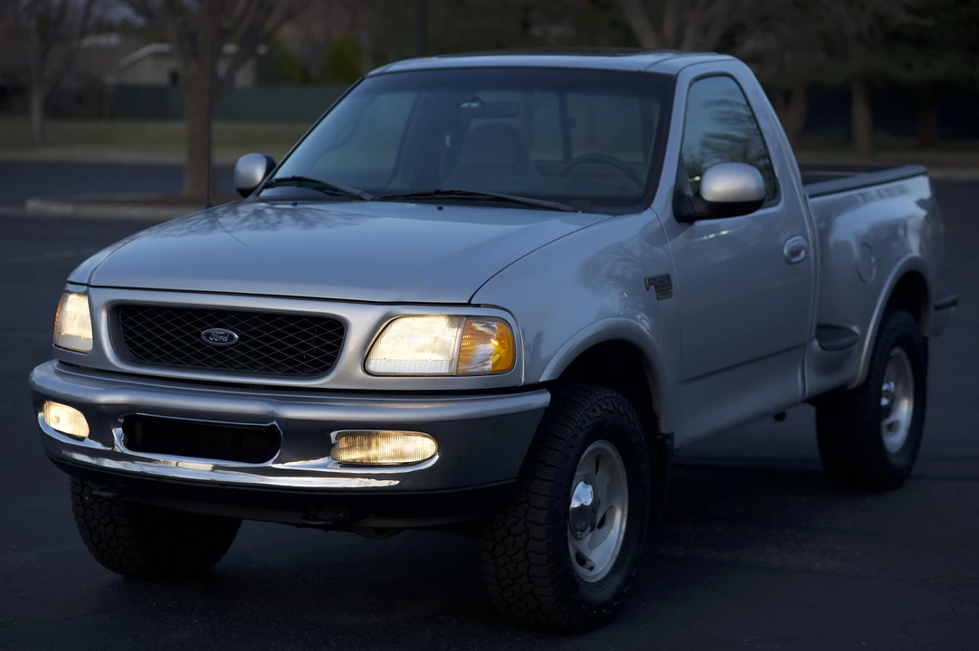 1998 Ford F-150 10th Gen - Image 7 of 31