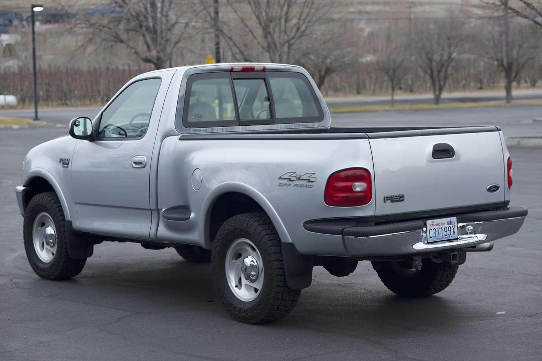 1998 Ford F-150 10th Gen - Image 10 of 31