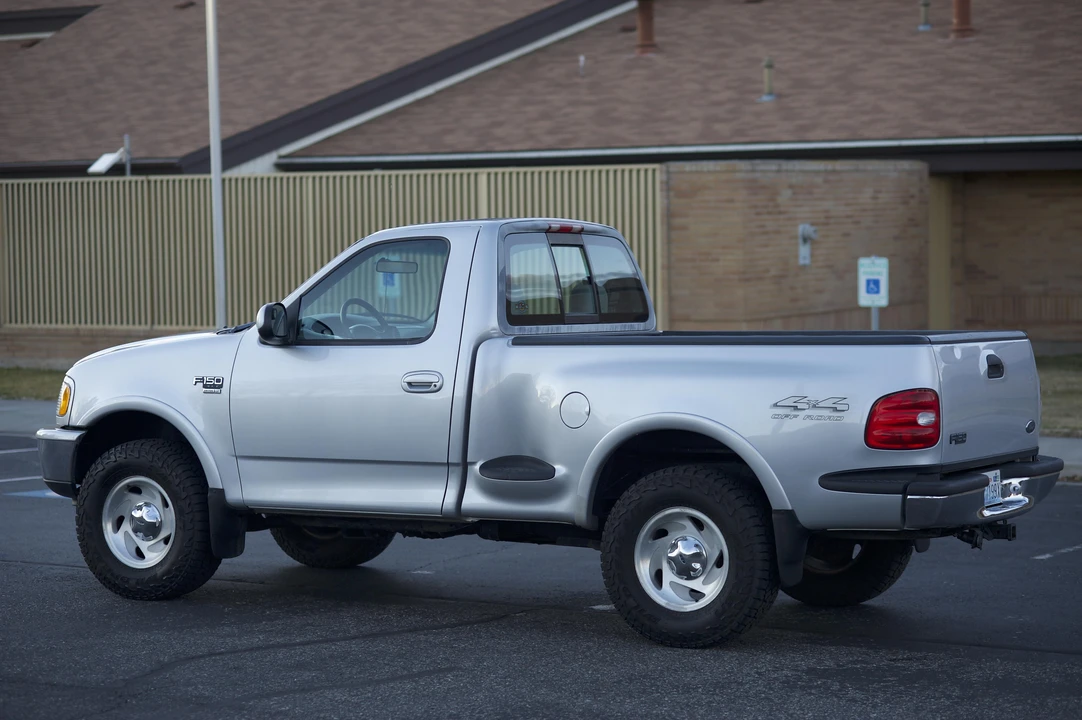 1998 Ford F-150 10th Gen - Image 9 of 31