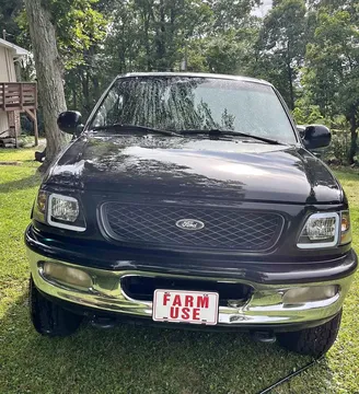 1998 Ford F-150 XLT Pickup 4D 6 1/2 ft
