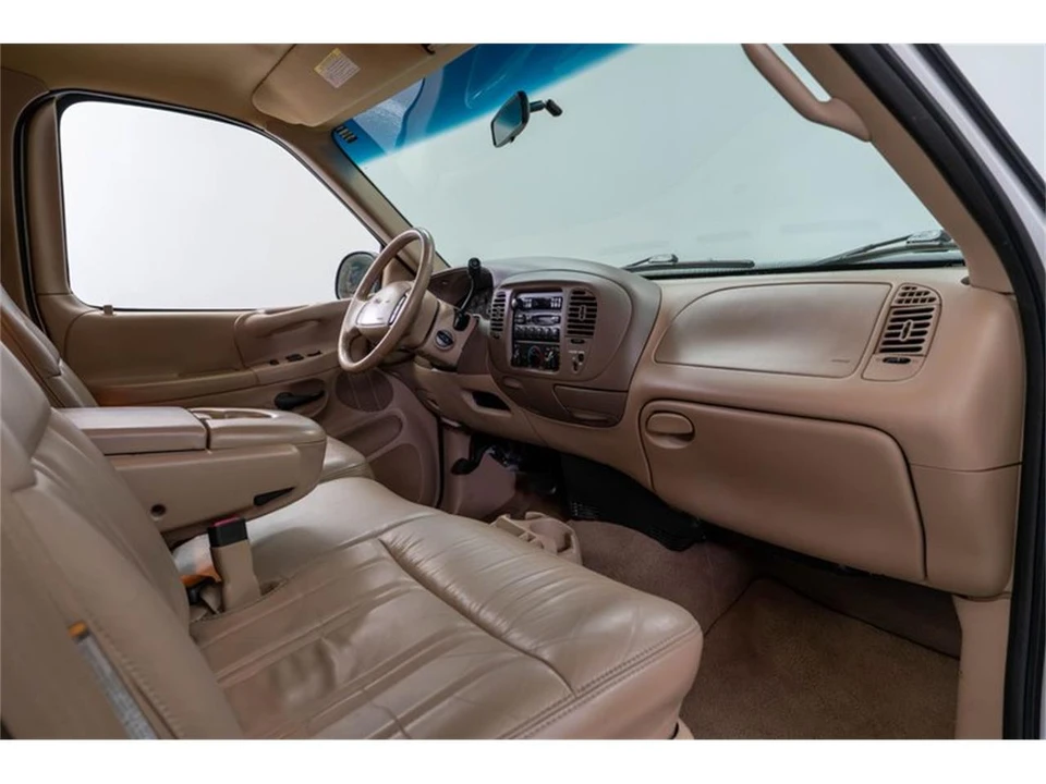 1998 Ford F-150 10th Gen - Image 19 of 31