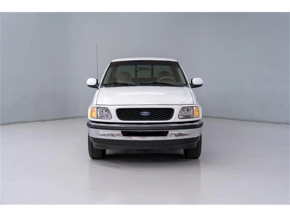 1998 Ford F-150 10th Gen - Image 4 of 31