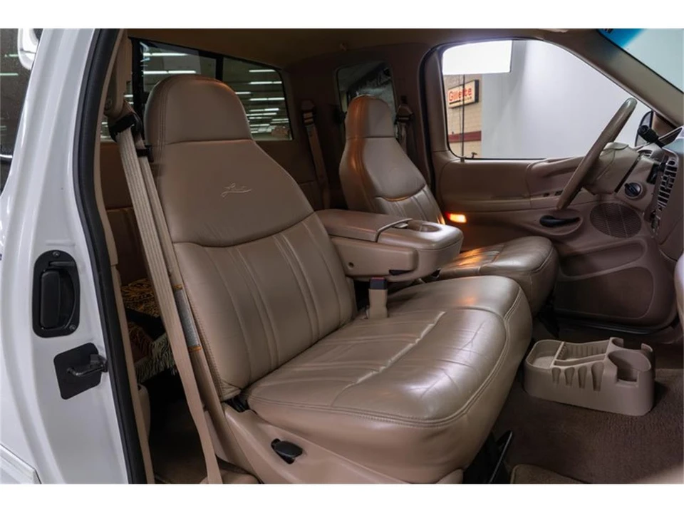 1998 Ford F-150 10th Gen - Image 23 of 31