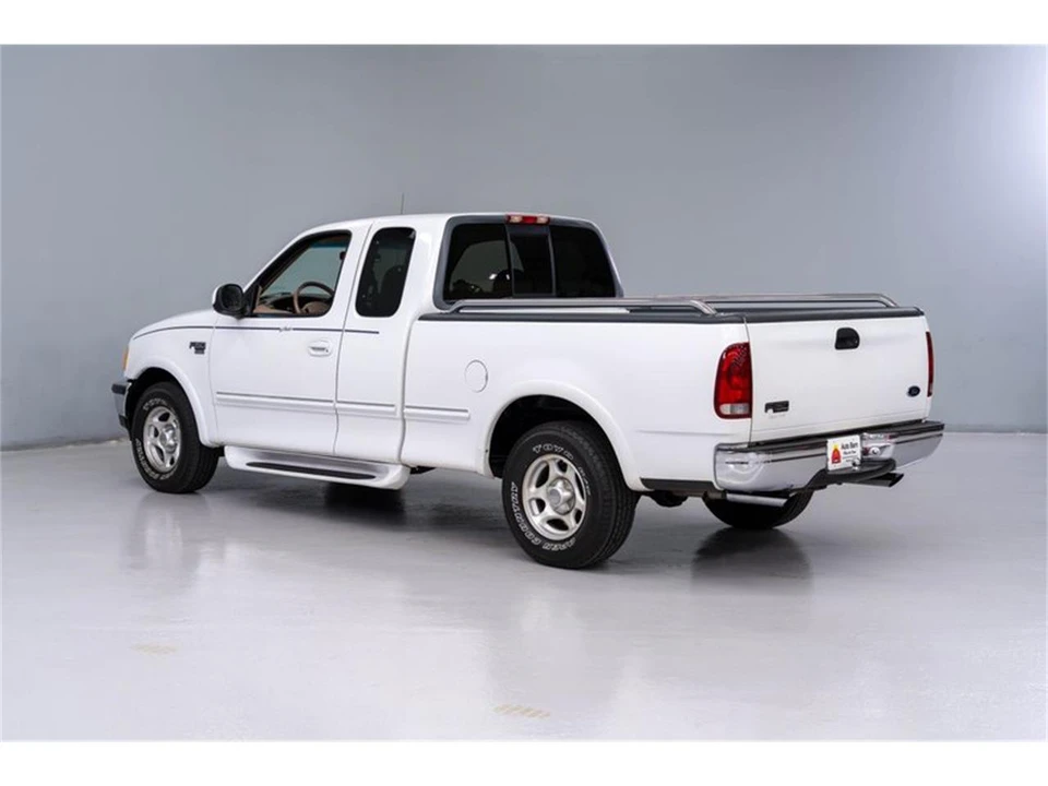 1998 Ford F-150 10th Gen - Image 3 of 31