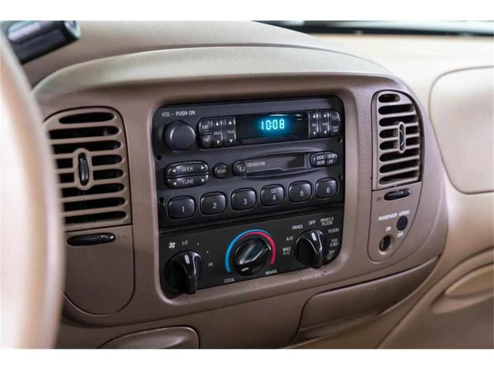 1998 Ford F-150 10th Gen - Image 15 of 31