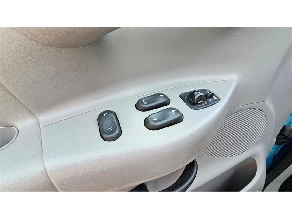 1998 Ford F-150 10th Gen - Image 15 of 31
