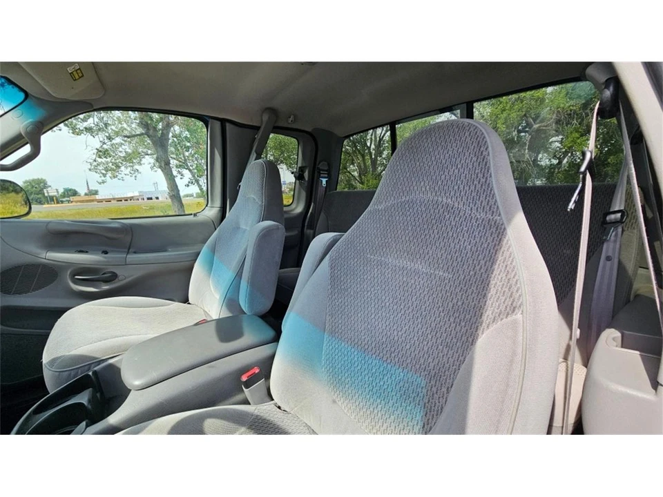 1998 Ford F-150 10th Gen - Image 17 of 31