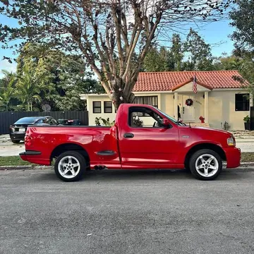 1998 Ford F150 SVT Lightning Clone