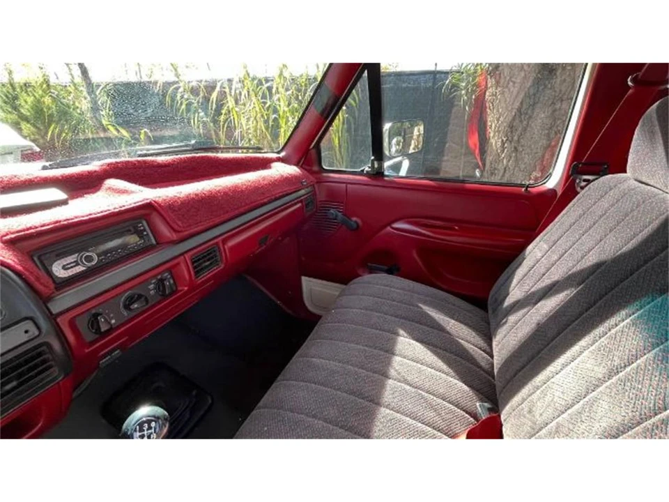 1998 Ford F-Series - Image 13 of 25