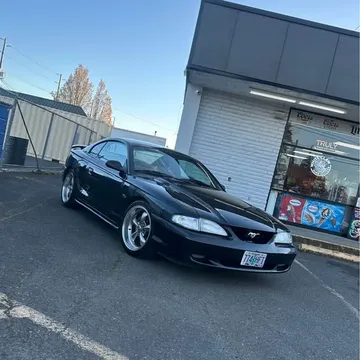 1998 Ford Mustang GT Coupe